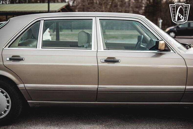 1987 Mercedes-Benz 420-Class 420 SEL