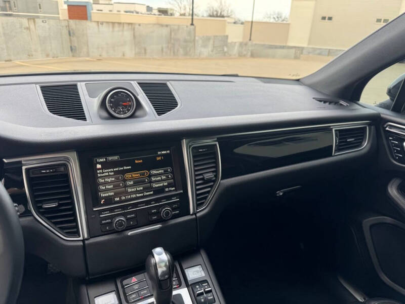 2016 Porsche Macan S