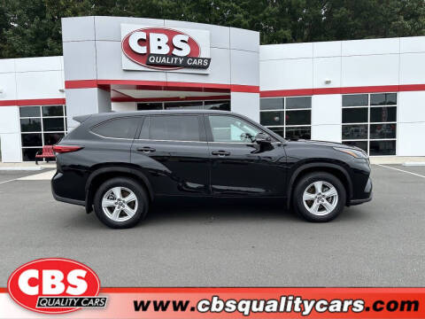 2022 Toyota Highlander for sale at CBS Quality Cars in Durham NC