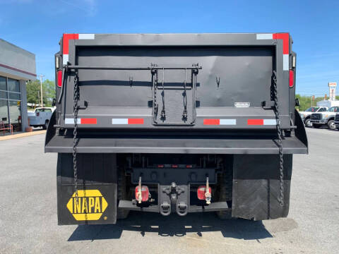 2016 Freightliner M2 106