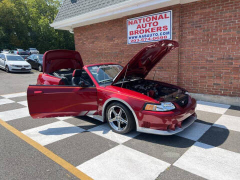 2004 Ford Mustang GT Deluxe