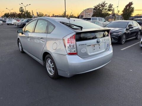 2010 Toyota Prius II