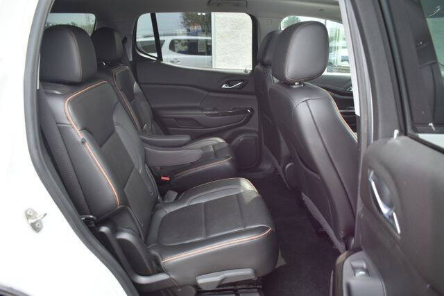2021 GMC Acadia AT4