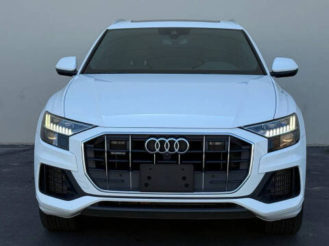 2019 Audi Q8 quattro Prestige 55 TFSI