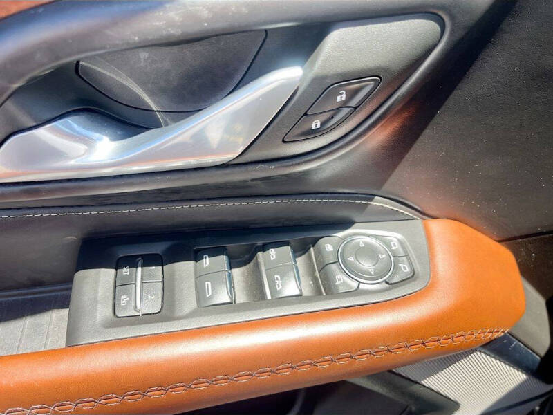 2023 GMC Yukon Denali Ultimate