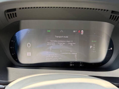 2025 Volvo XC60 T8 Plus Dark Theme