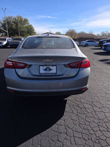 2024 Chevrolet Malibu LT