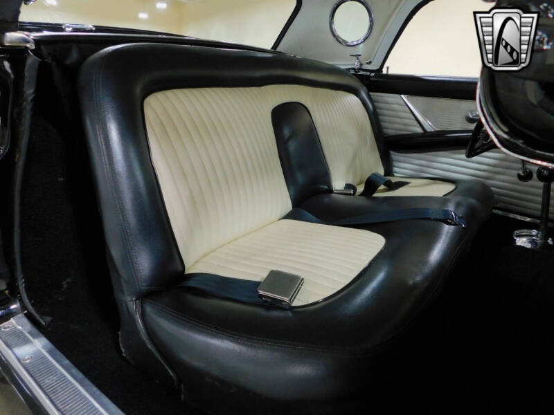 1956 Ford Thunderbird