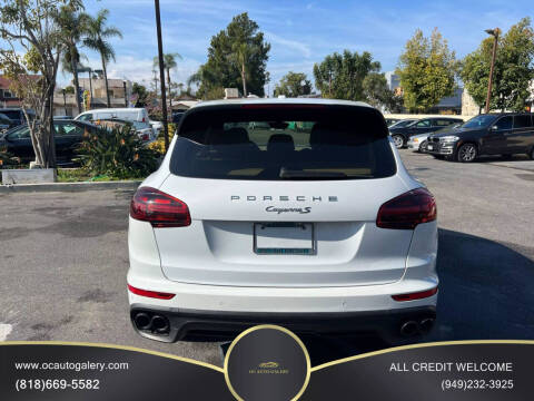 2018 Porsche Cayenne Platinum Edition