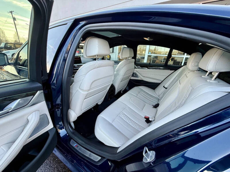 2021 BMW 5 Series M550i xDrive