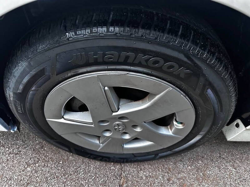 2011 Toyota Prius Two