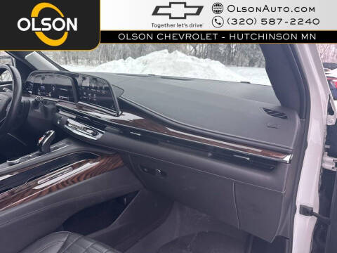 2022 Cadillac Escalade ESV Premium Luxury Platinum