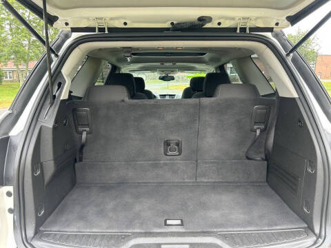 2015 GMC Acadia SLE-2