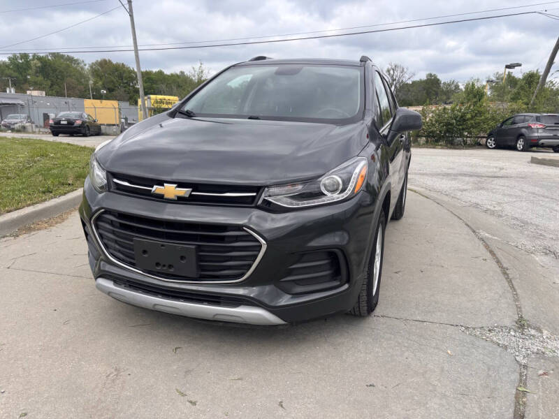 Used 2017 Chevrolet Trax LT with VIN 3GNCJLSB7HL288129 for sale in Kansas City