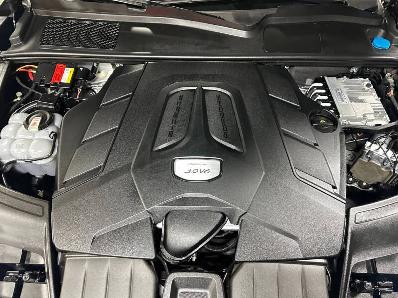 2022 Porsche Cayenne