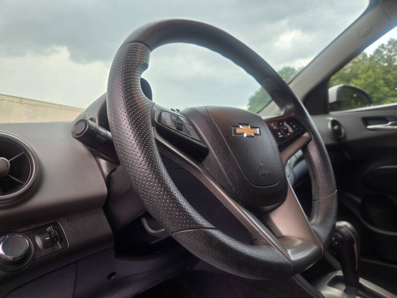 2015 Chevrolet Sonic LT Auto