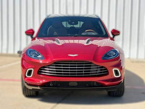 2021 Aston Martin DBX