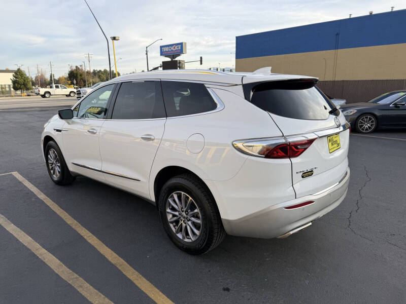 2024 Buick Enclave Premium