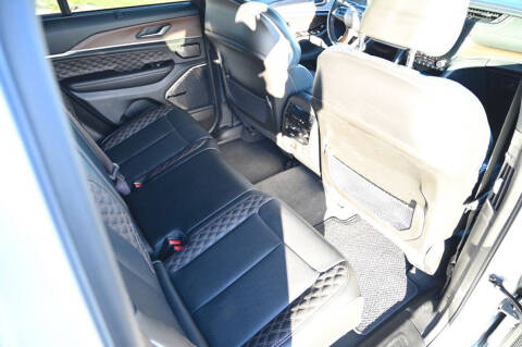 2022 Jeep Grand Cherokee Summit