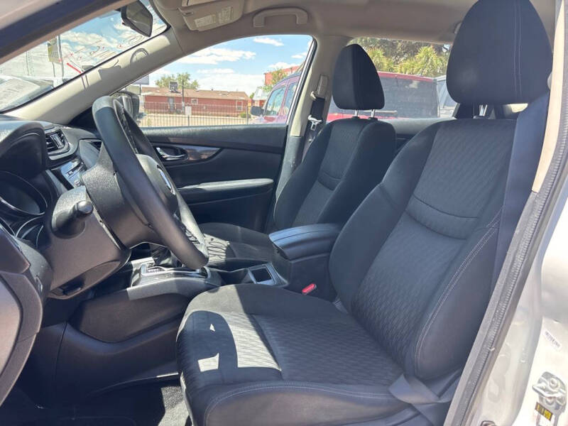 2017 Nissan Rogue