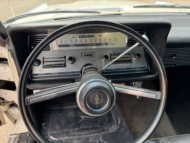 1967 Lincoln Continental