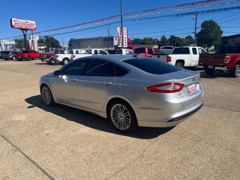 2015 Ford Fusion SE
