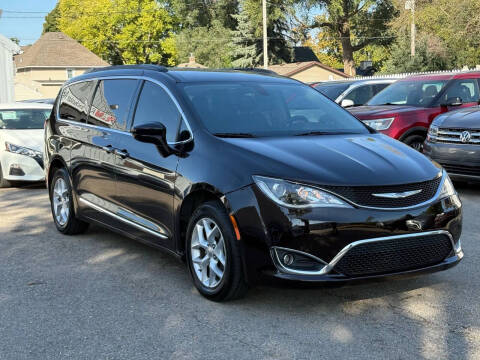 2017 Chrysler Pacifica