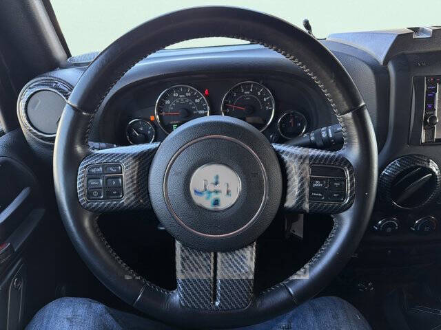 2017 Jeep Wrangler Willys Wheeler