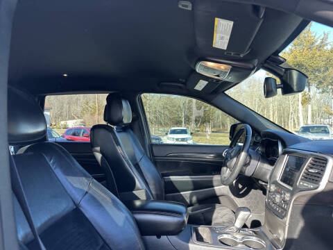 2018 Jeep Grand Cherokee Laredo E