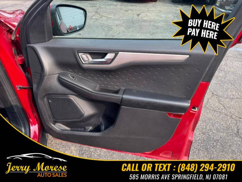 2020 Ford Escape SEL