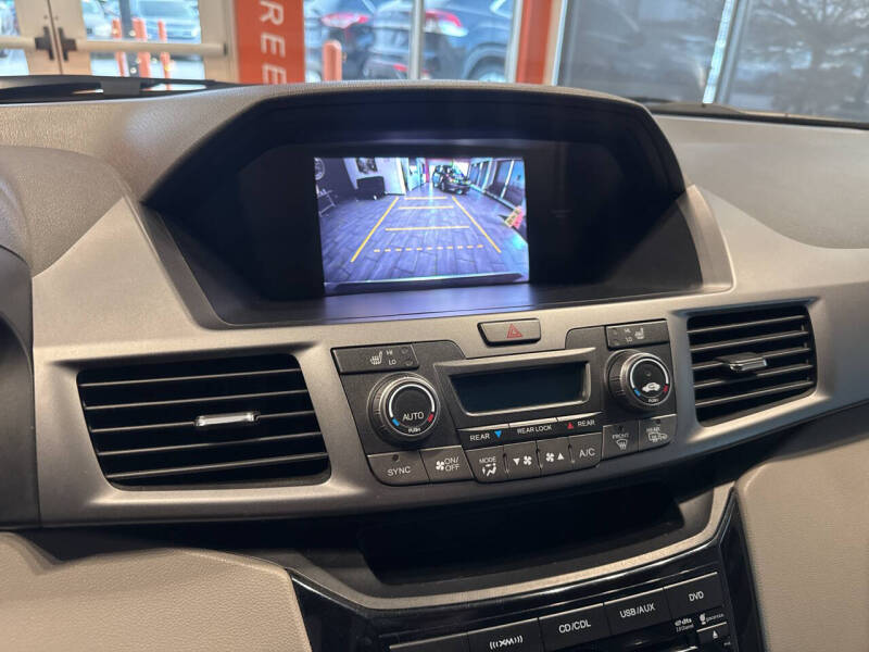 2011 Honda Odyssey EX-L w/DVD