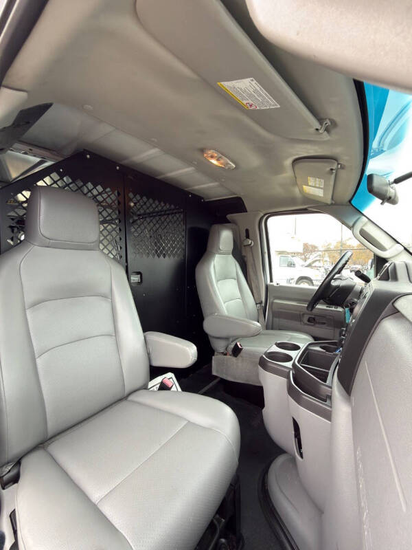 2014 Ford E-Series E-250