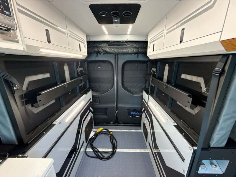 2025 Mercedes-Benz Sprinter