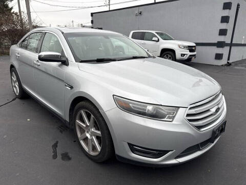 2015 Ford Taurus Limited