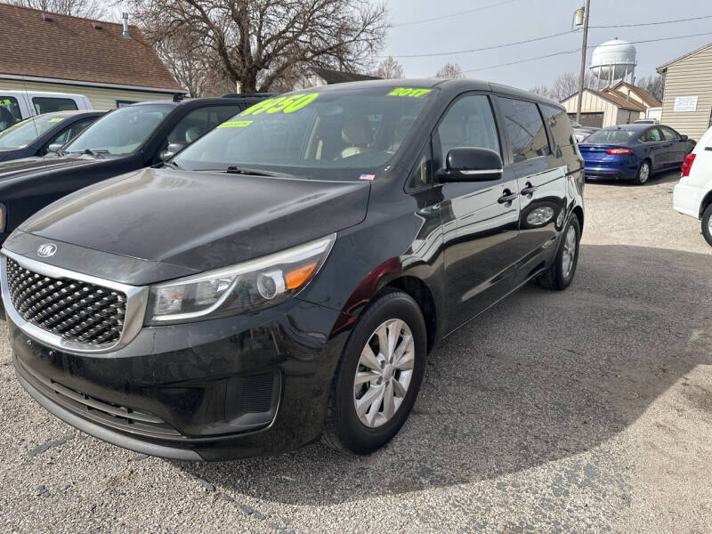 2017 Kia Sedona for sale at AA Auto Sales in Independence MO