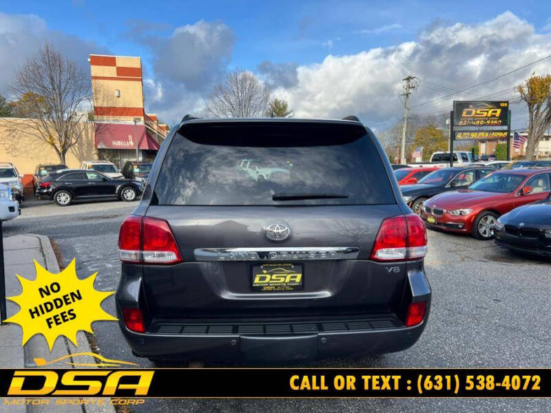 2010 Toyota Land Cruiser