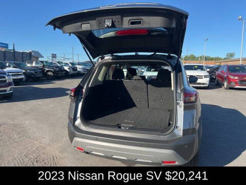 2023 Nissan Rogue SV