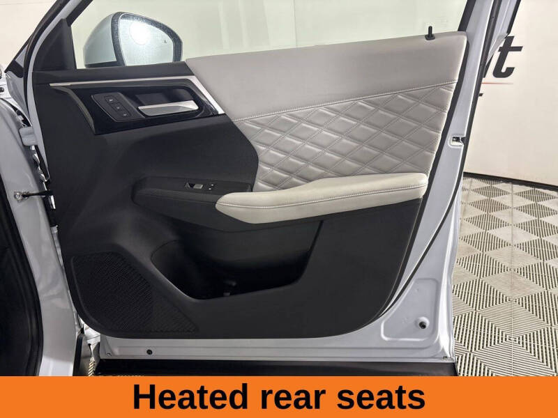 2023 Mitsubishi Outlander PHEV SEL