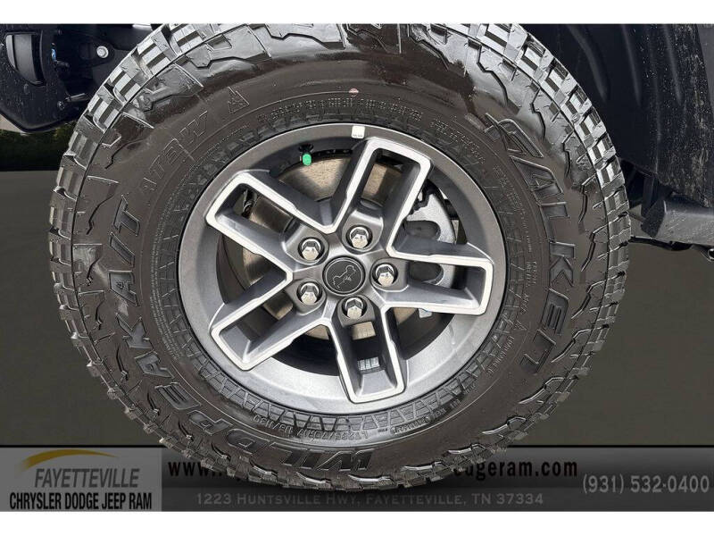 2025 Jeep Gladiator Mojave X