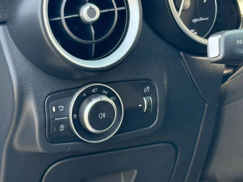 2018 Alfa Romeo Stelvio Ti