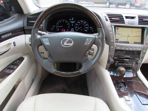 2007 Lexus LS 460