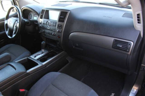 2013 Nissan Armada Platinum