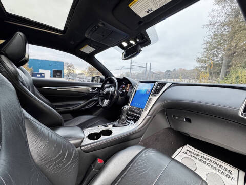 2018 Infiniti Q60 3.0T Luxe