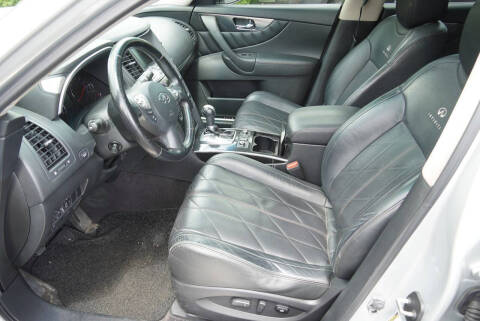 2010 Infiniti FX35