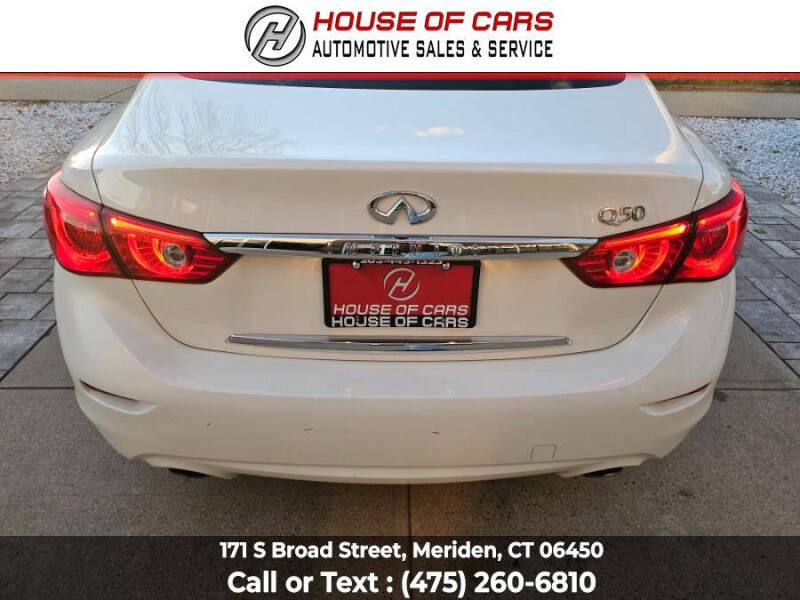 2015 Infiniti Q50 Premium