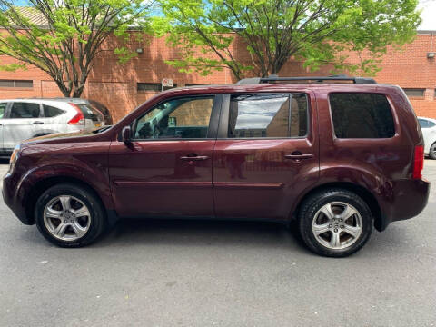 2013 Honda Pilot for sale at Gallery Auto Sales and Repair Corp. in Bronx NY