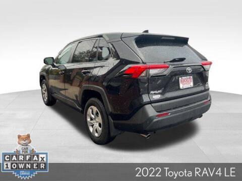 2022 Toyota RAV4 LE