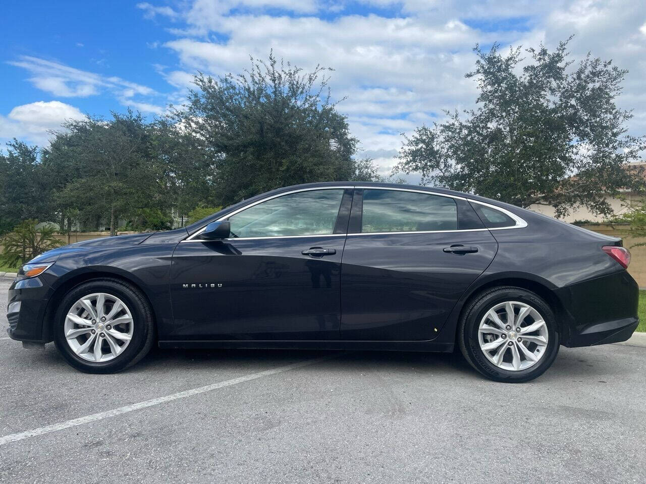 2022 CHEVROLET Malibu Sedan - $18,900
