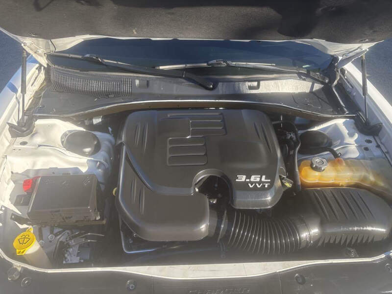 2019 Dodge Charger SXT