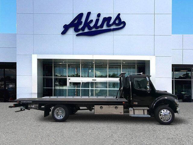 2026 Freightliner M2 with 21.5ft Chevron LCG Rollback